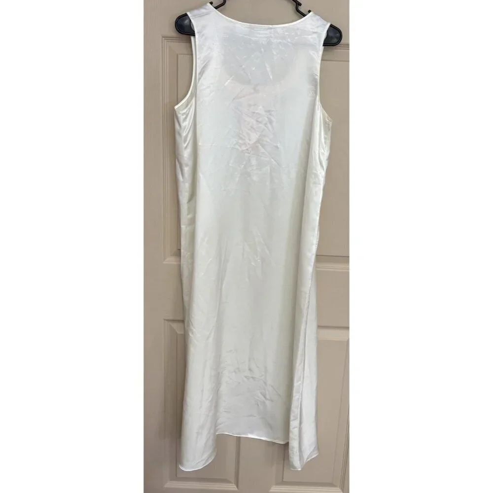 NEW VINTAGE JACLYN SMITH GLOSSY SHINY SATIN LONG IVORY NIGHTGOWN EMBROIDERED LG - Picture 3 of 5